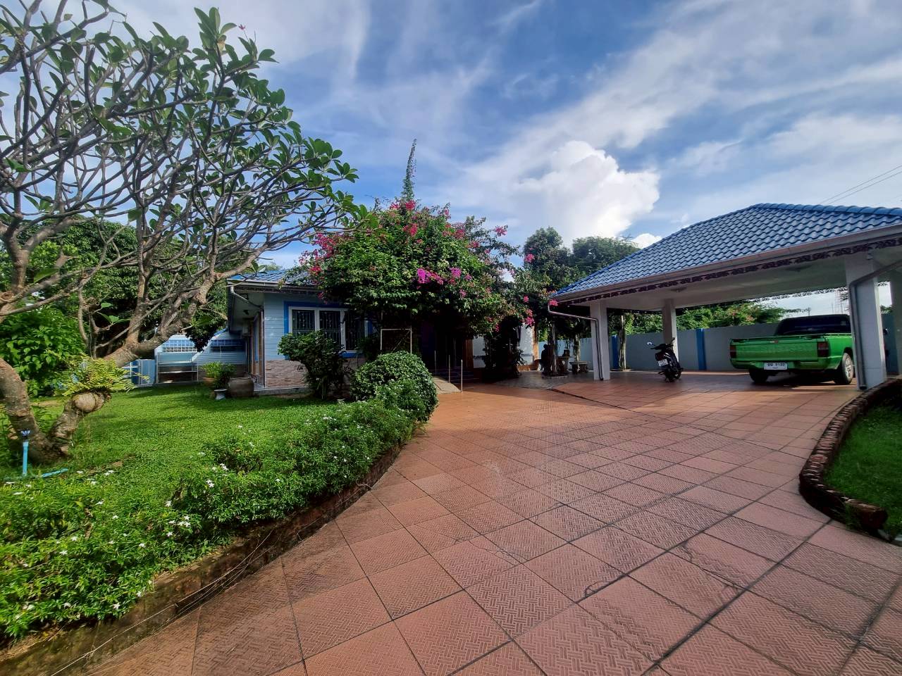 Standing House for Sale in East Pattaya 